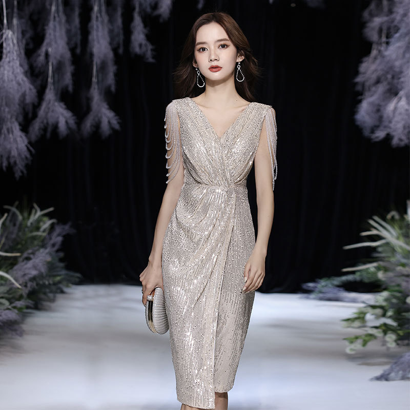 Glary Star Small Evening Dress Skirt Women's New Champagne Lady Temperament Banquet Host Dress Can Be Worn At Ordinary Times